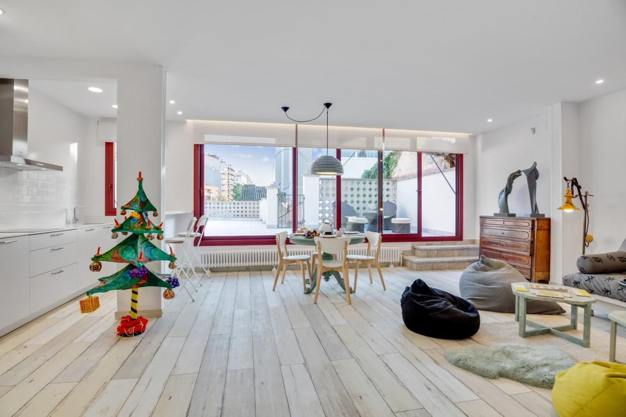 フィゲラス Contemporary Art Houseヴィラ エクステリア 写真